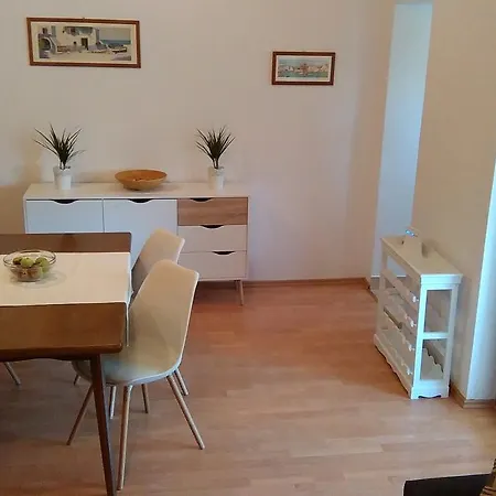 In Porec/istrien 31217 Apartamento *