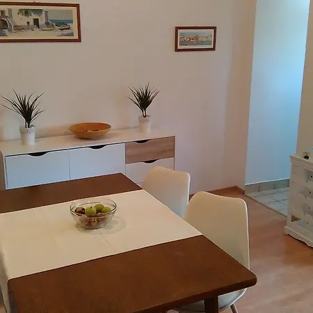 Apartament In Porec/istrien 31217 *